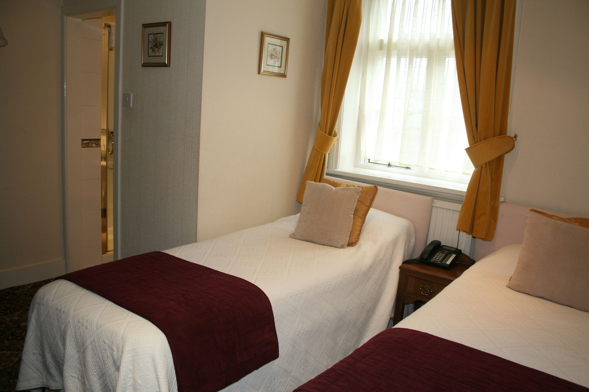 Ferraris Hotel Longridge